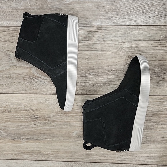 Sorel Size 6 Black Out N About Pull On Wedge Booties - Picture 8 of 10